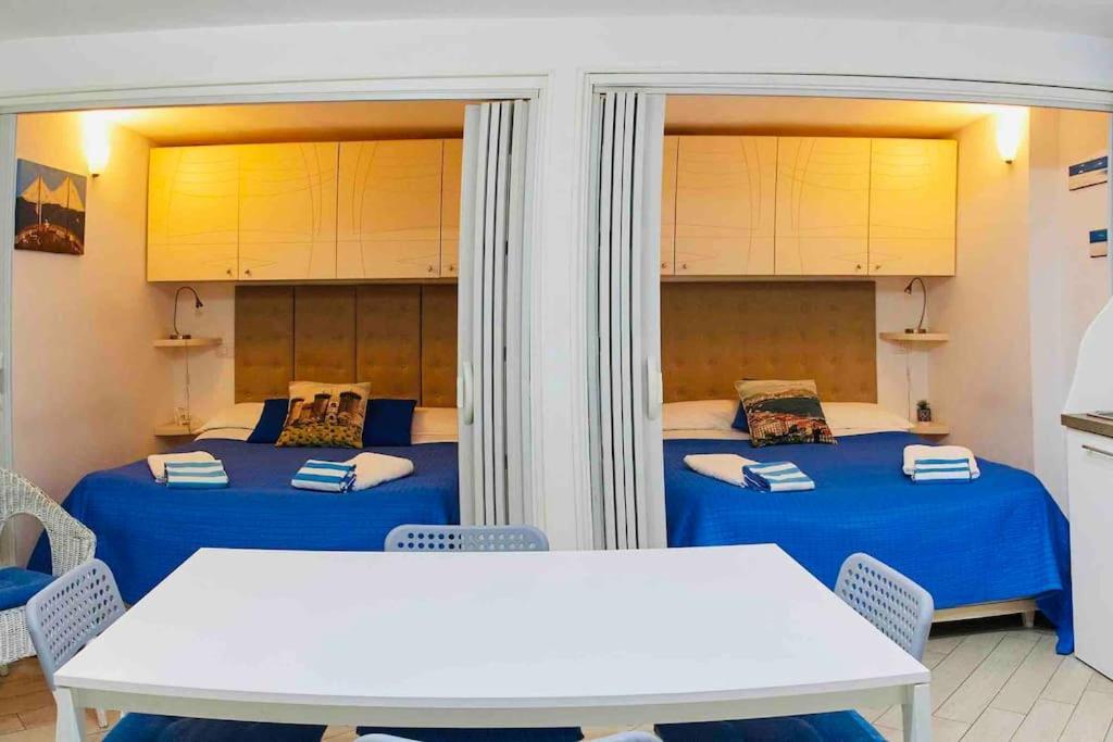 Apparthenope Apartment *